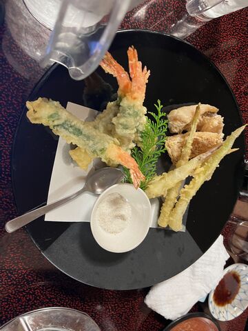 写真13 揚物盛り合わせ