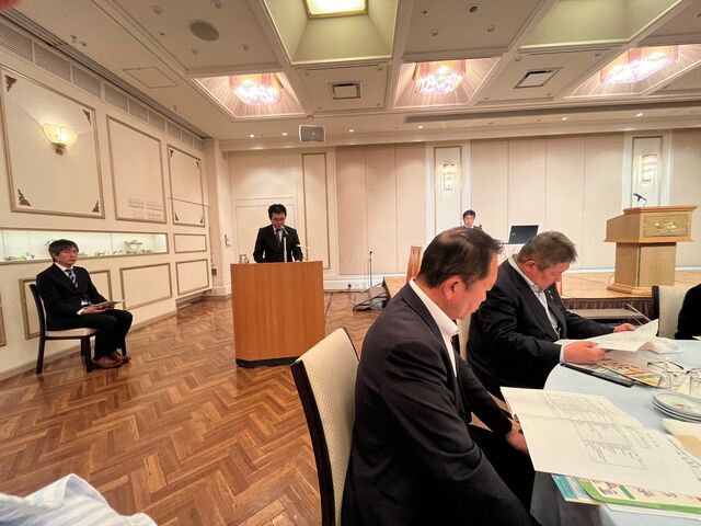 写真9 総会議事風景2