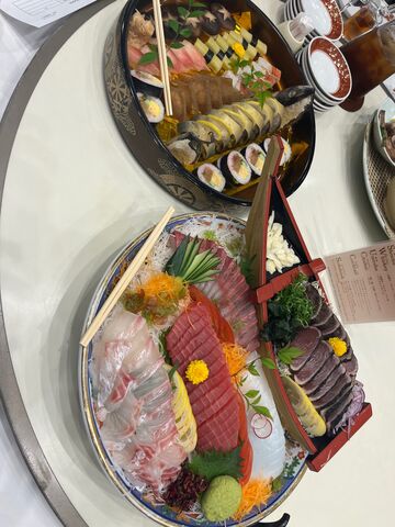写真8 皿鉢料理