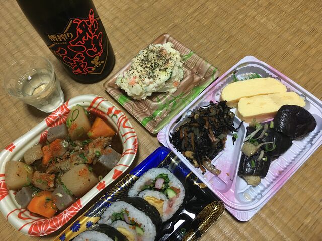 写真4 船中黒と料理