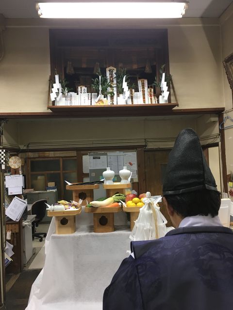 写真8 事務所神事
