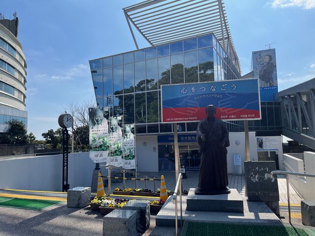 �̿�3  ζ�ϵ�ǰ��