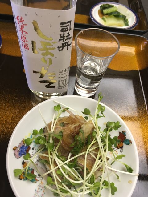 写真2 しぼりたてと鰻のタタキ