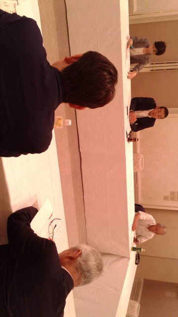 (1)�ֻ͹�߼�������