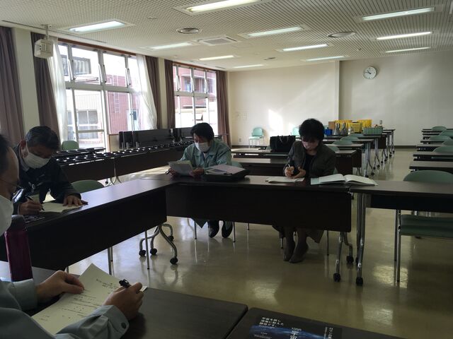 �̿�14 ��������