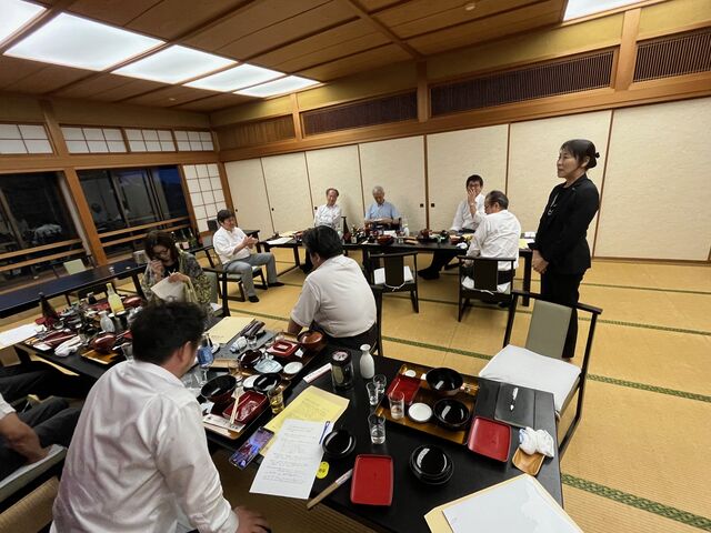写真17 中田さん中締め