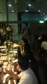 ���δؤ���Τ�