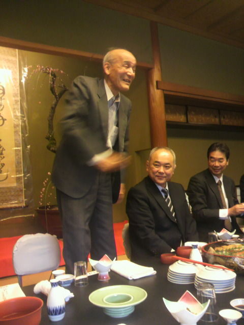 (5)澤田理事長さん乾杯発声