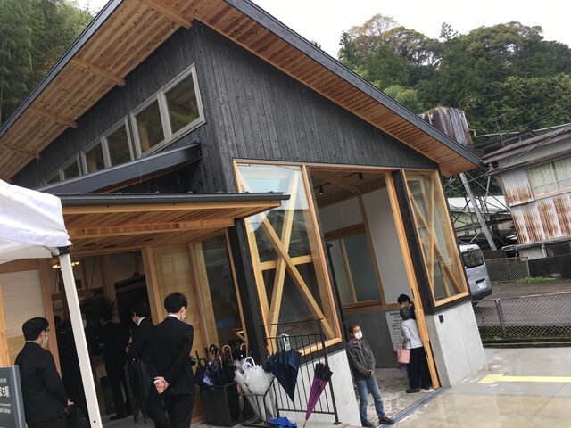 写真15 客車展示施設うえまち駅