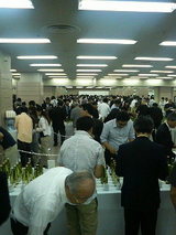 「全国新酒鑑評会公開利き酒会」利き酒