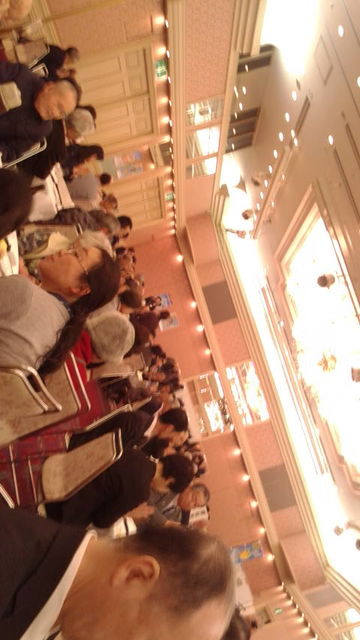 (4)�������