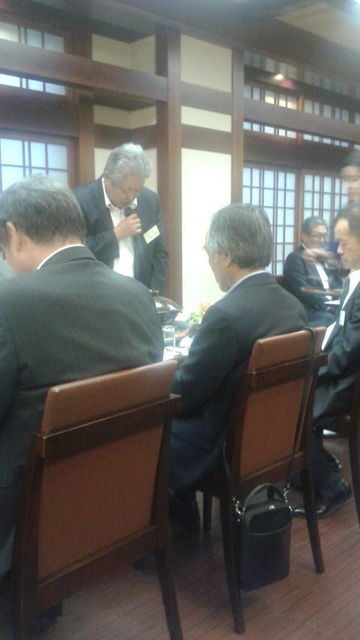 (5)�ƺ����