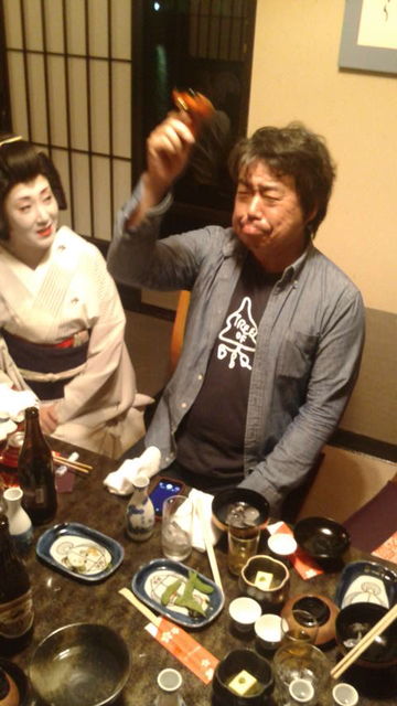 (16)���Ĥ���ŷ���ե��å�