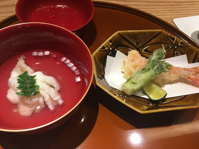 写真9 揚物、御椀