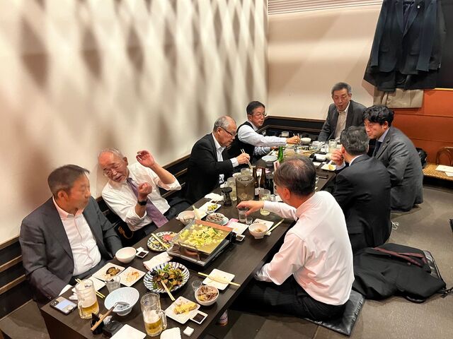 2025.12.5写真18 宴席風景