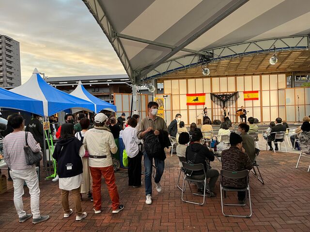 写真21 アミスタに行列