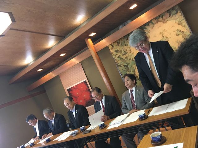 写真3 吉田支部長挨拶