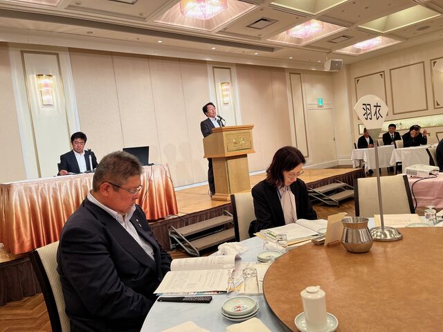 写真6 梅原委員長事業計画