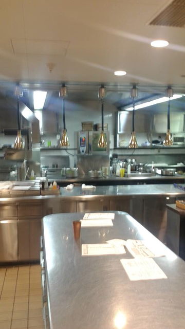 (8)���å���