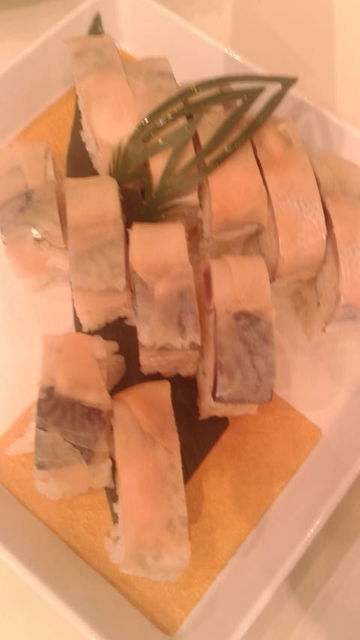 (18)�ơ��֥롦���м���