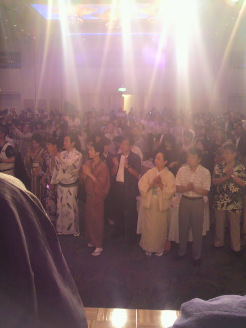 舞台から見た会場