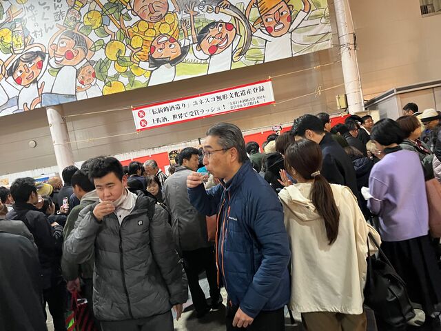 写真21 次々にお客さん