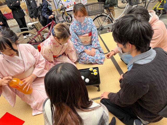 写真19 ジュースで体験!