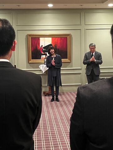 写真20 万里子さん挨拶