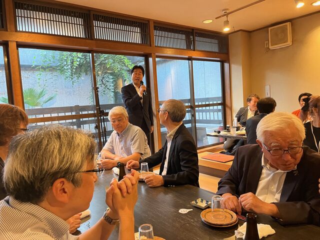 写真10 土居県議挨拶