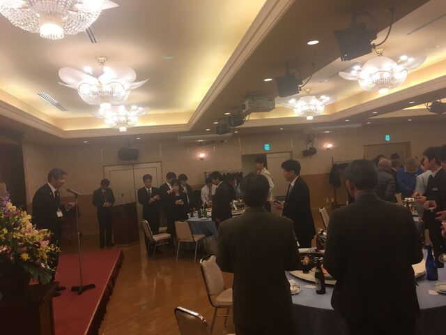 写真23 乾杯