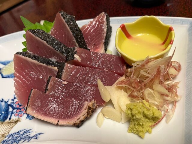 写真7 カツオの塩タタキ