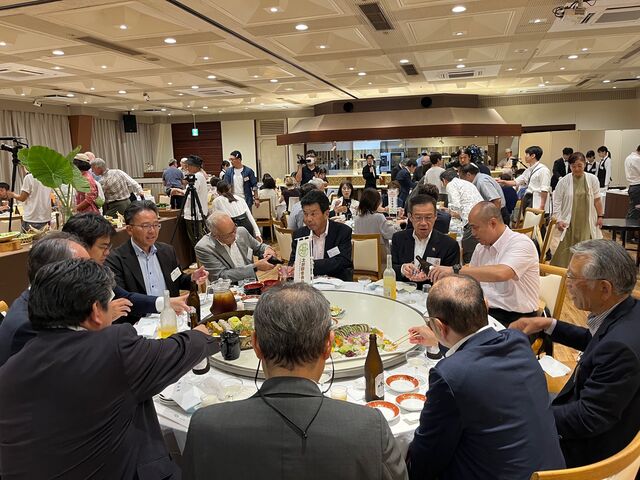 2024.10.1写真17 宴席風景