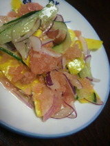 サラダ取り分け