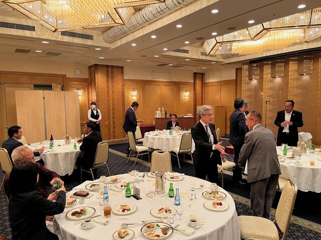 �̿�25  ��������