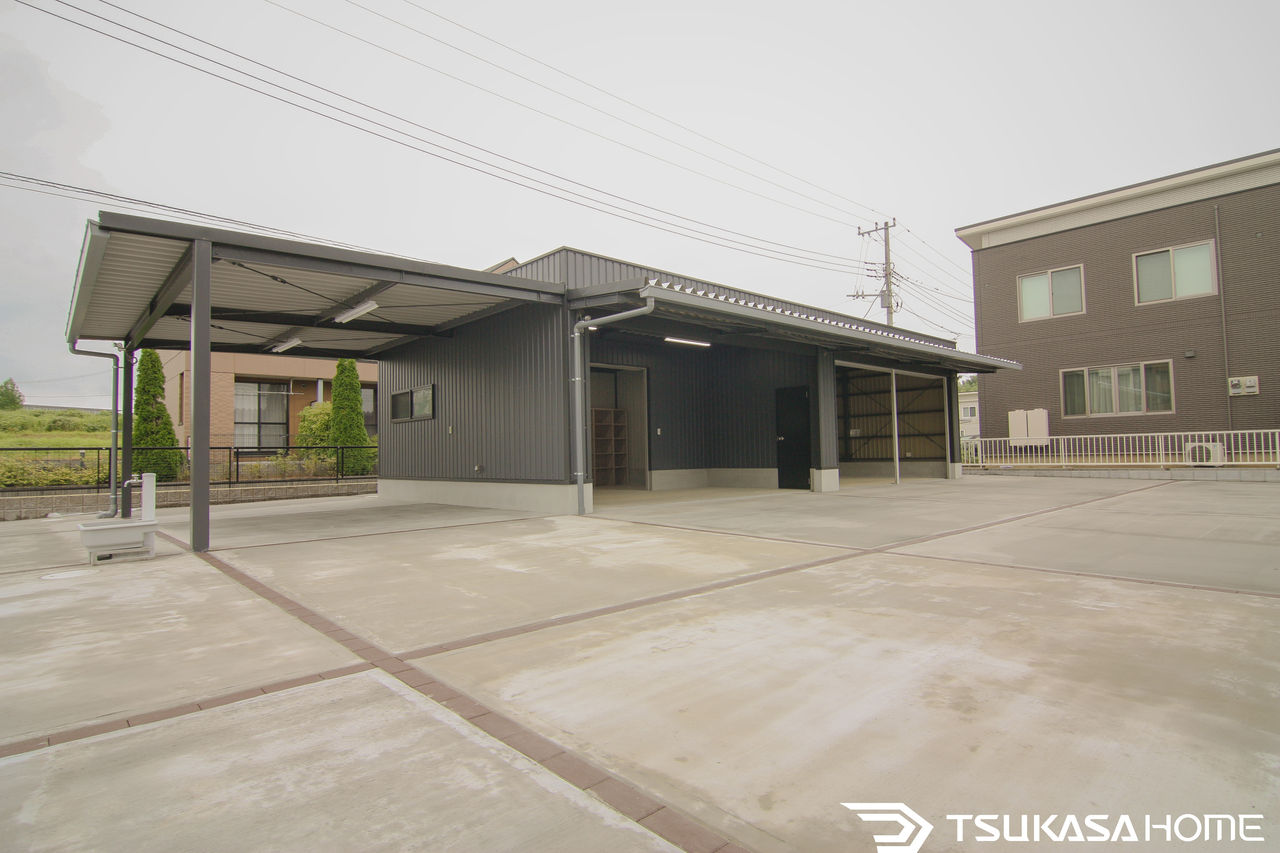 かっこいガレージ 倉庫 千葉県成田市久住 かっこいいデザイン車庫ガレージ 倉庫 ガレージハウス施工例
