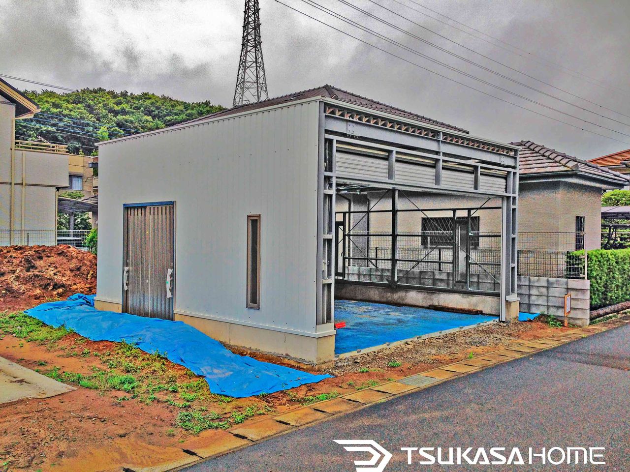 カッコイイ鉄骨ガレージ 間口6m 奥行6m 天井高さ3m 電動シャッター 間口5 5m 高さ2 5m かっこいいデザイン車庫 ガレージ 倉庫 ガレージハウス施工例 カッコイイ鉄骨ガレージ 間口6m 奥行6m 天井高さ3m 電動シャッター 間口5 5m 高さ2 5m かっこいいデザイン車庫 ガレージ 倉庫 ガレージハウス施工例