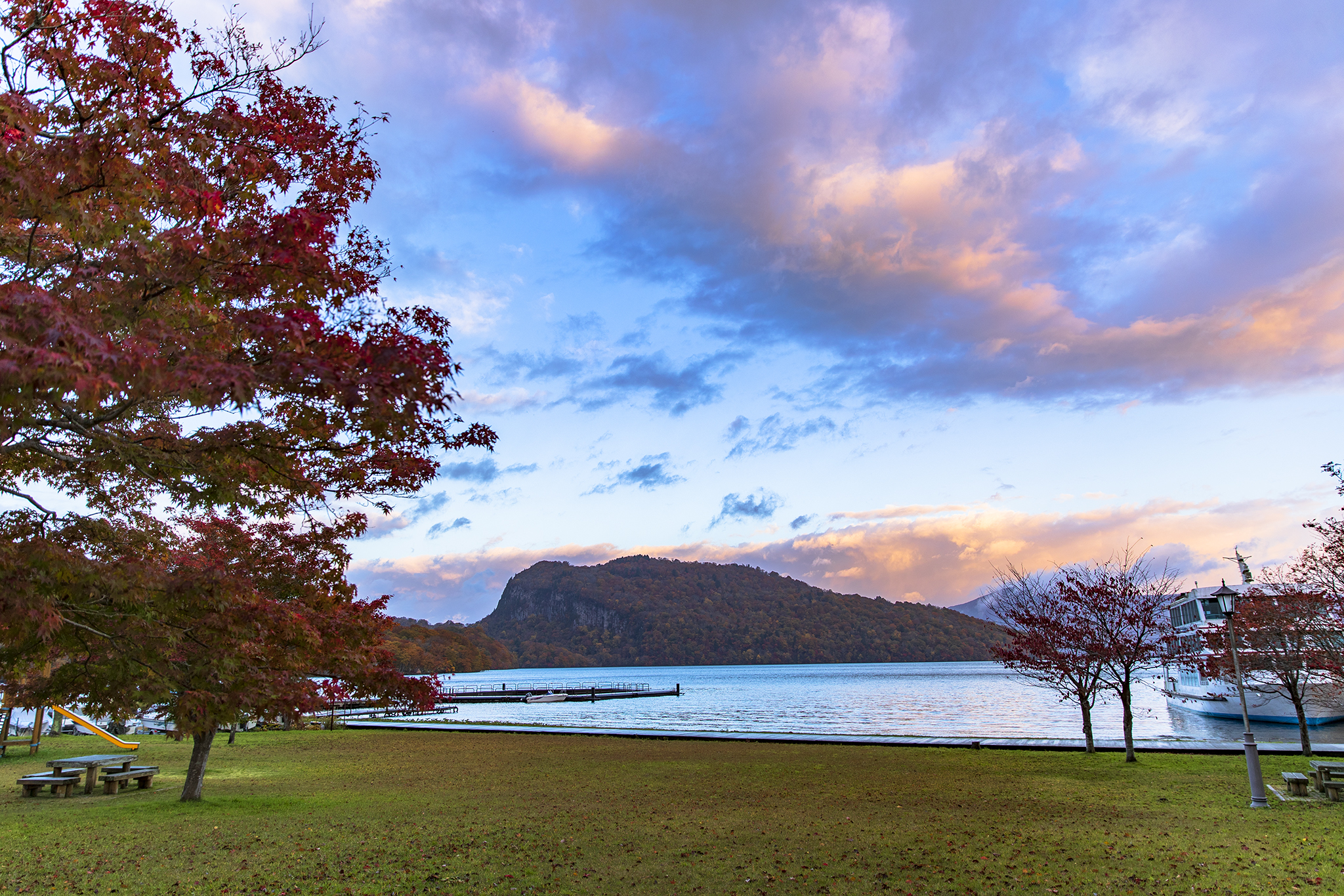 十和田湖の秋を求めて Photo Blog 十和田湖の秋を求めて Photo Blog