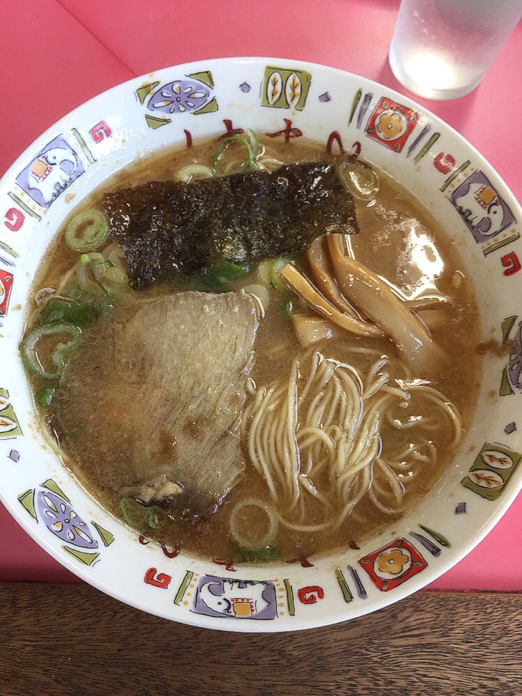 つけものいしのラーメンブログ 「今日のホームラン！」
                          ラーメン はまや@宇部市 #ラーメン #はまや #老舗 #宇部ラーメン #宇部
                        コメント