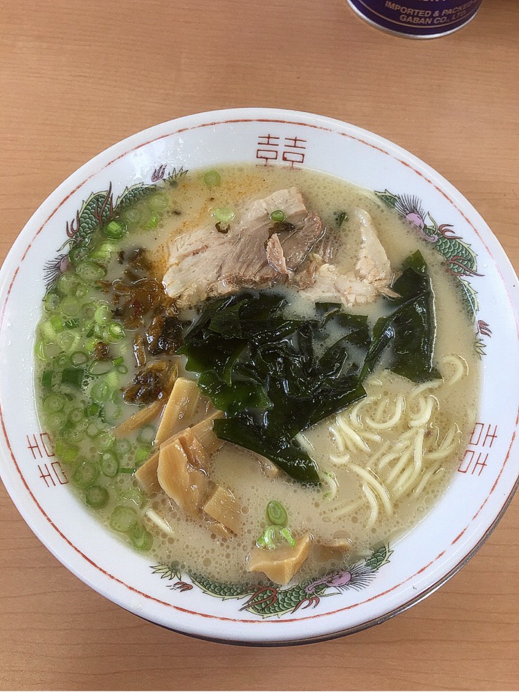お食事処 みらくる亭 岩国市 濃厚とんこつラーメン みらくる亭 ミラクルキャッスル トルコライス 岩国 つけものいしのラーメンブログ 今日のホームラン