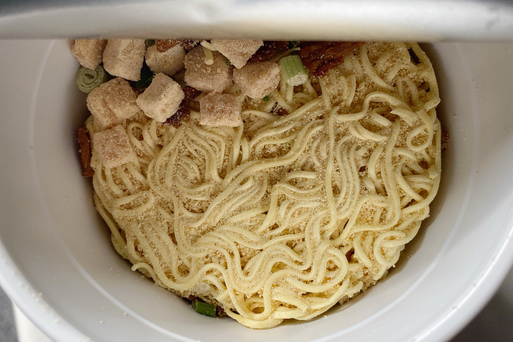 カップ麺】「Ramen FeeL 塩らぁ麺(マルちゃん)」を食べてみた カップ麺】「Ramen FeeL 塩らぁ麺(マルちゃん)」を食べてみた