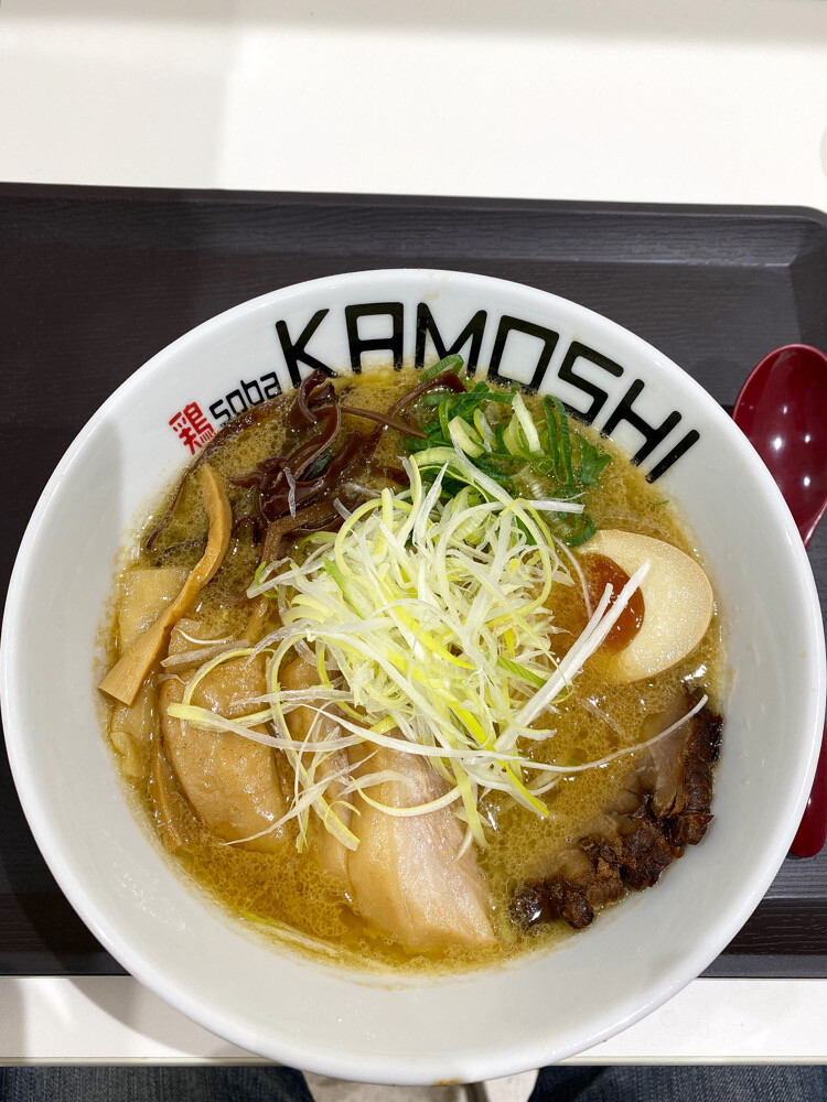 みそラーメン I can't eat the [MAX volume] anymore. The noodles are not