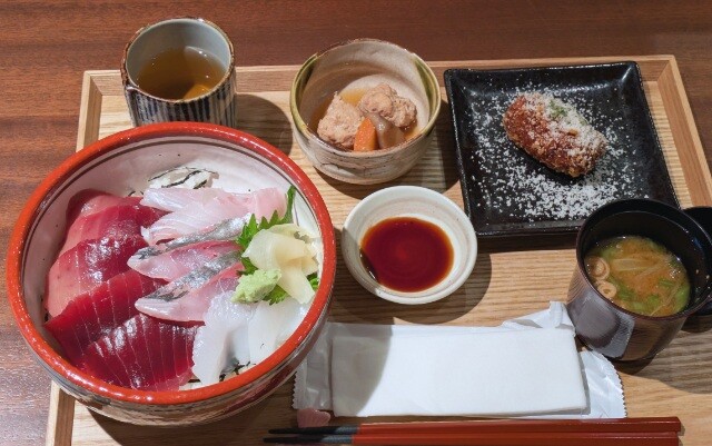 PXL_20251225_042324149