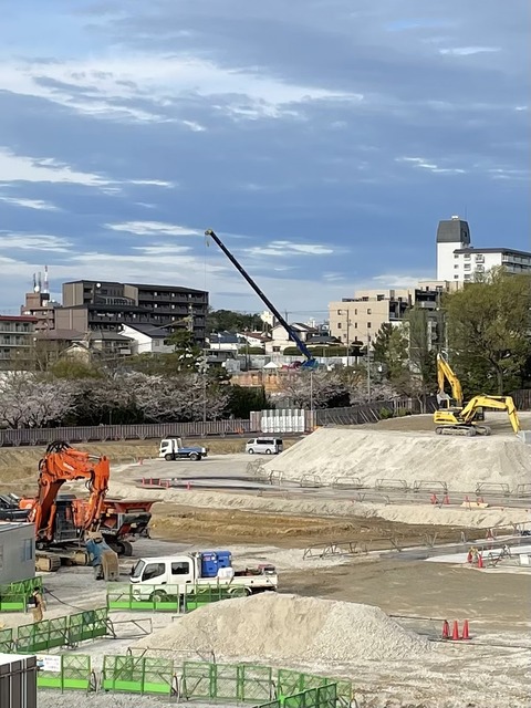 8894C1F1-EA4B-4782-8491-EFF1F546F451