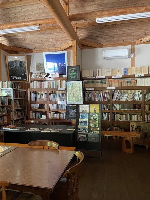 E6BD8198-38C0-498F-BE08-CD997E5ADBDF