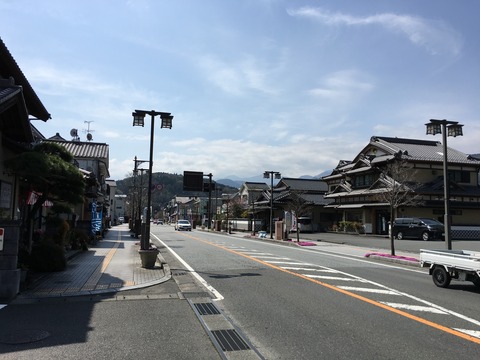 20210327_014429585_iOS