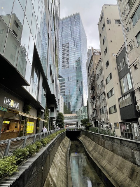 渋谷川@渋谷ストリーム