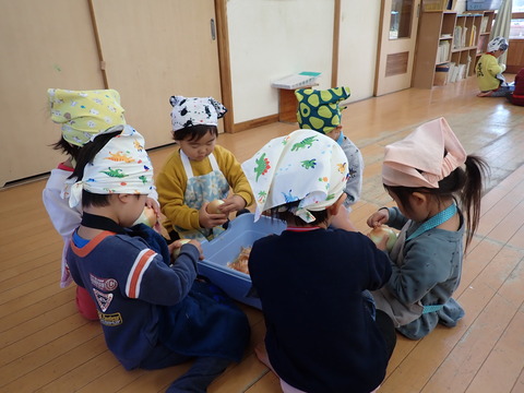 PC030517