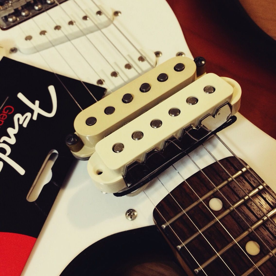 ANTIQUITY II 搭載  フェンダーSQUIER ジャズマスター ANTIQUITY II 搭載 フェンダーSQUIER ジャズマスター