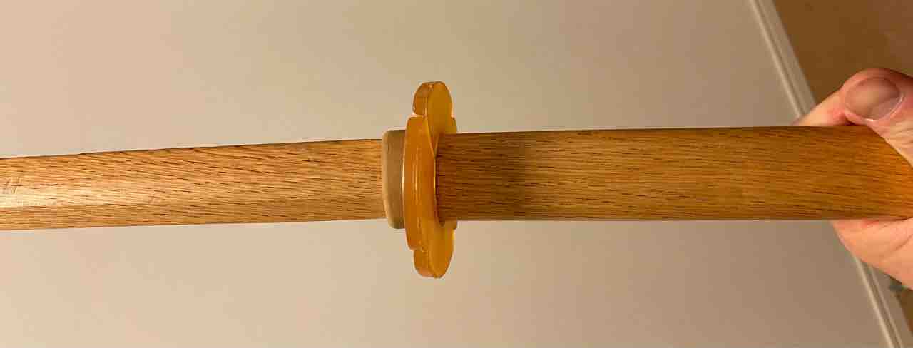 木刀と木刀の形をした木製の棒 野太刀自顕流 図南会公式ブログ