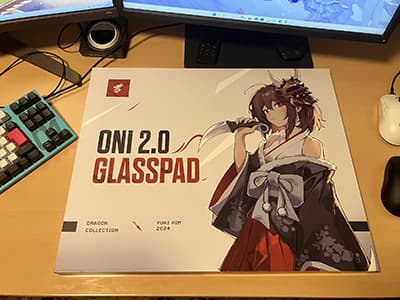 2万円のガラスマウスパッド買ってしまったｗｗｗ